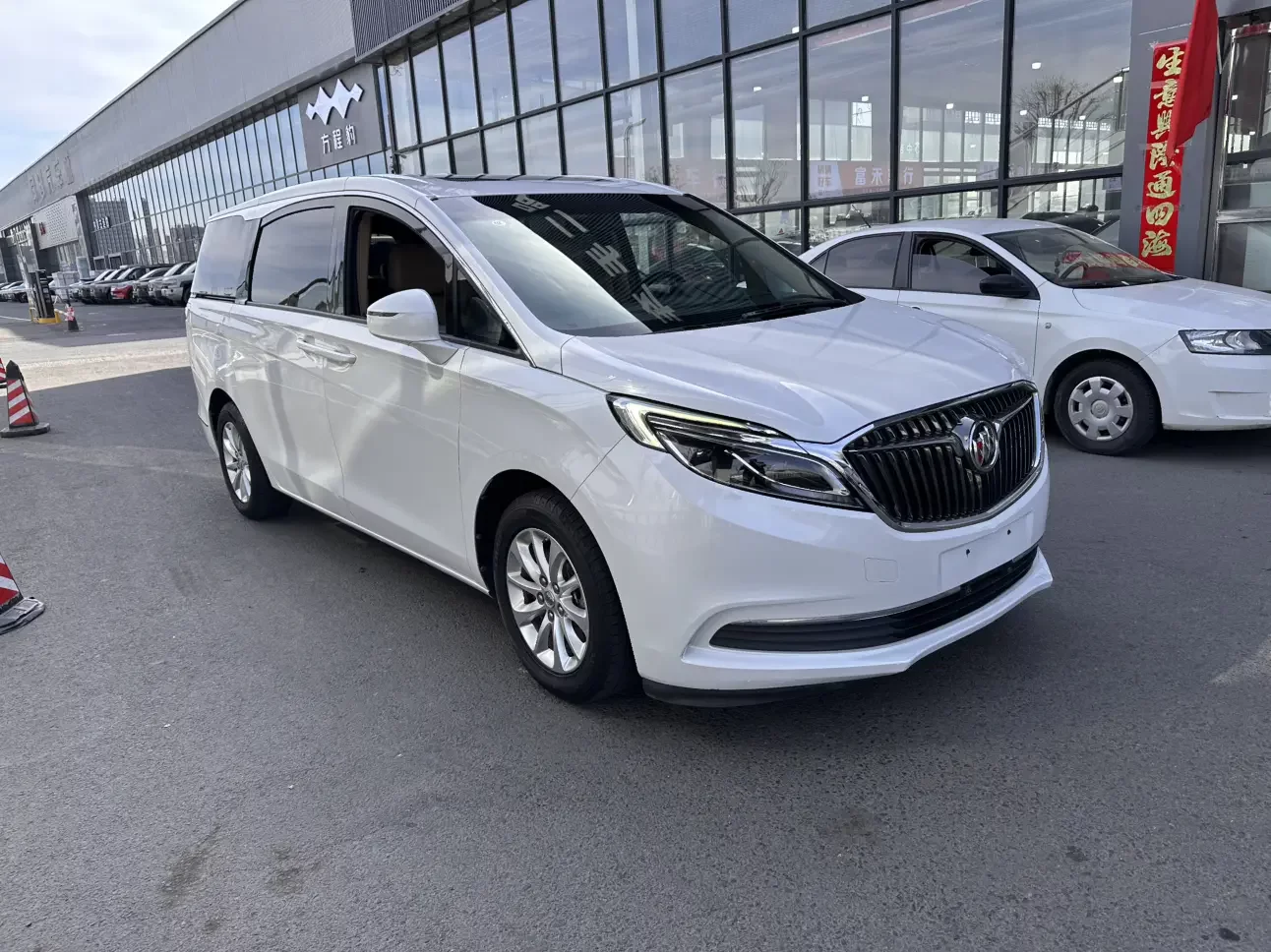 Buick GL8