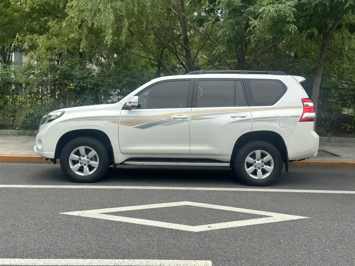 Toyota prado