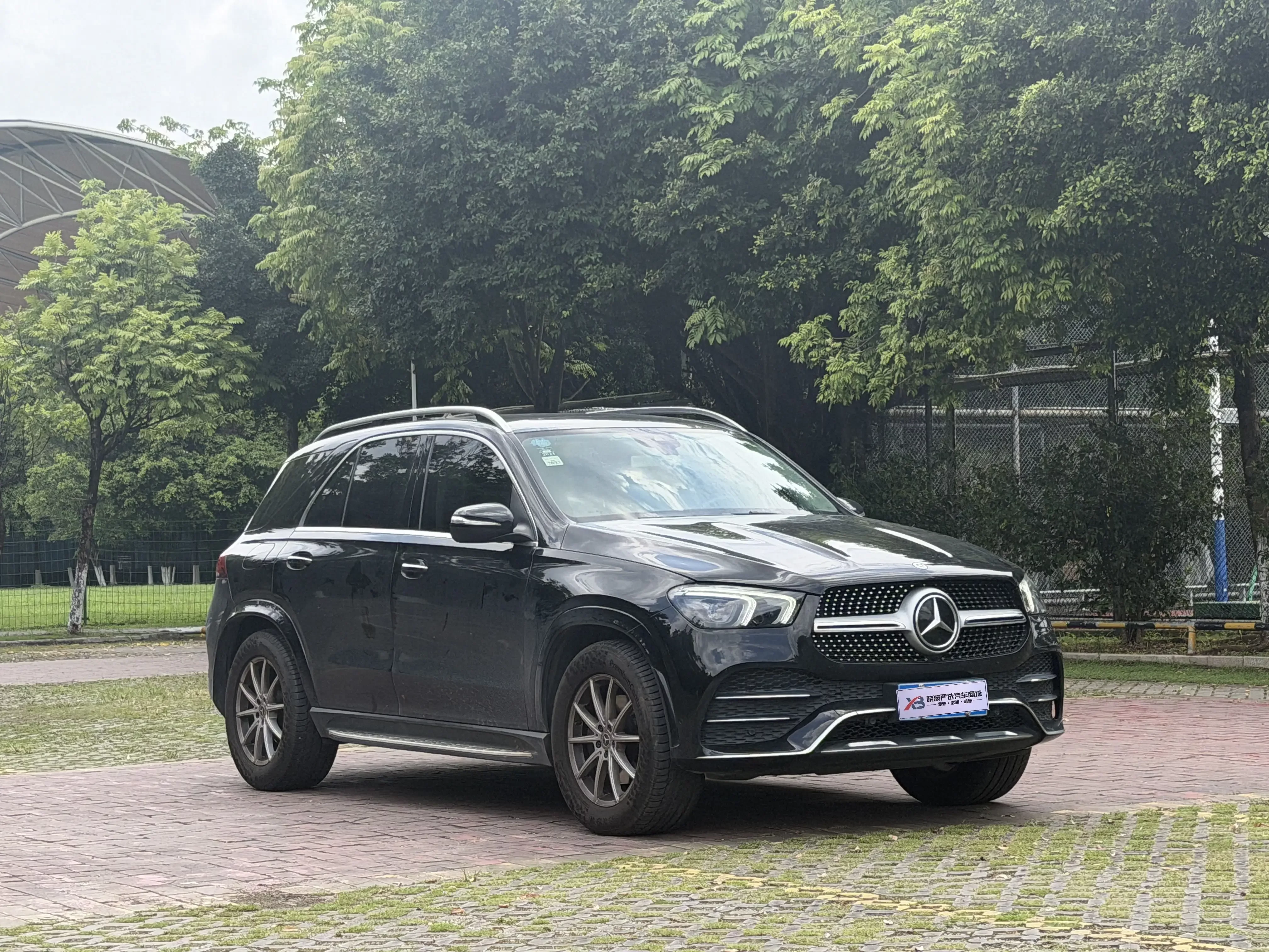 Mercedes-Benz GLE (Imported)