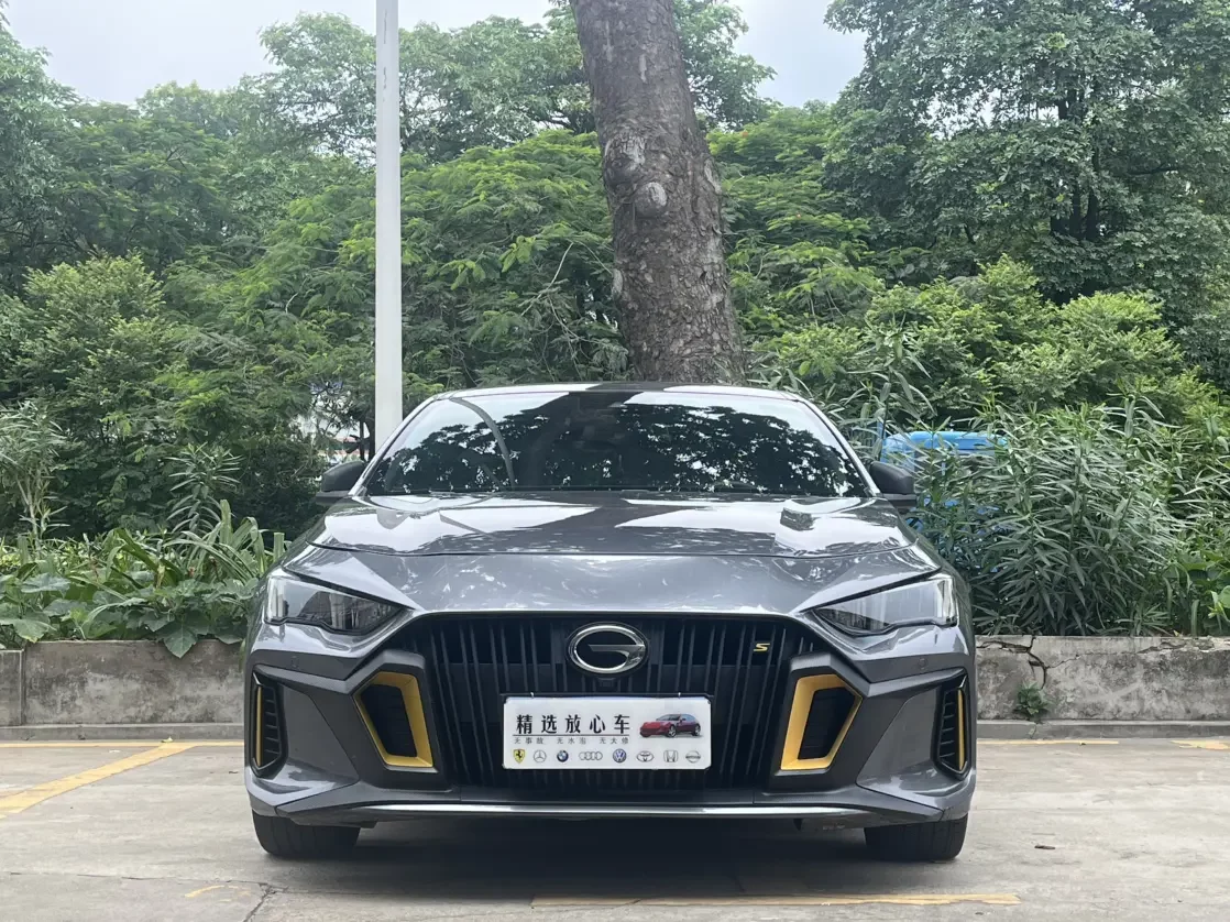 GAC Trumpchi Empow  из Китая