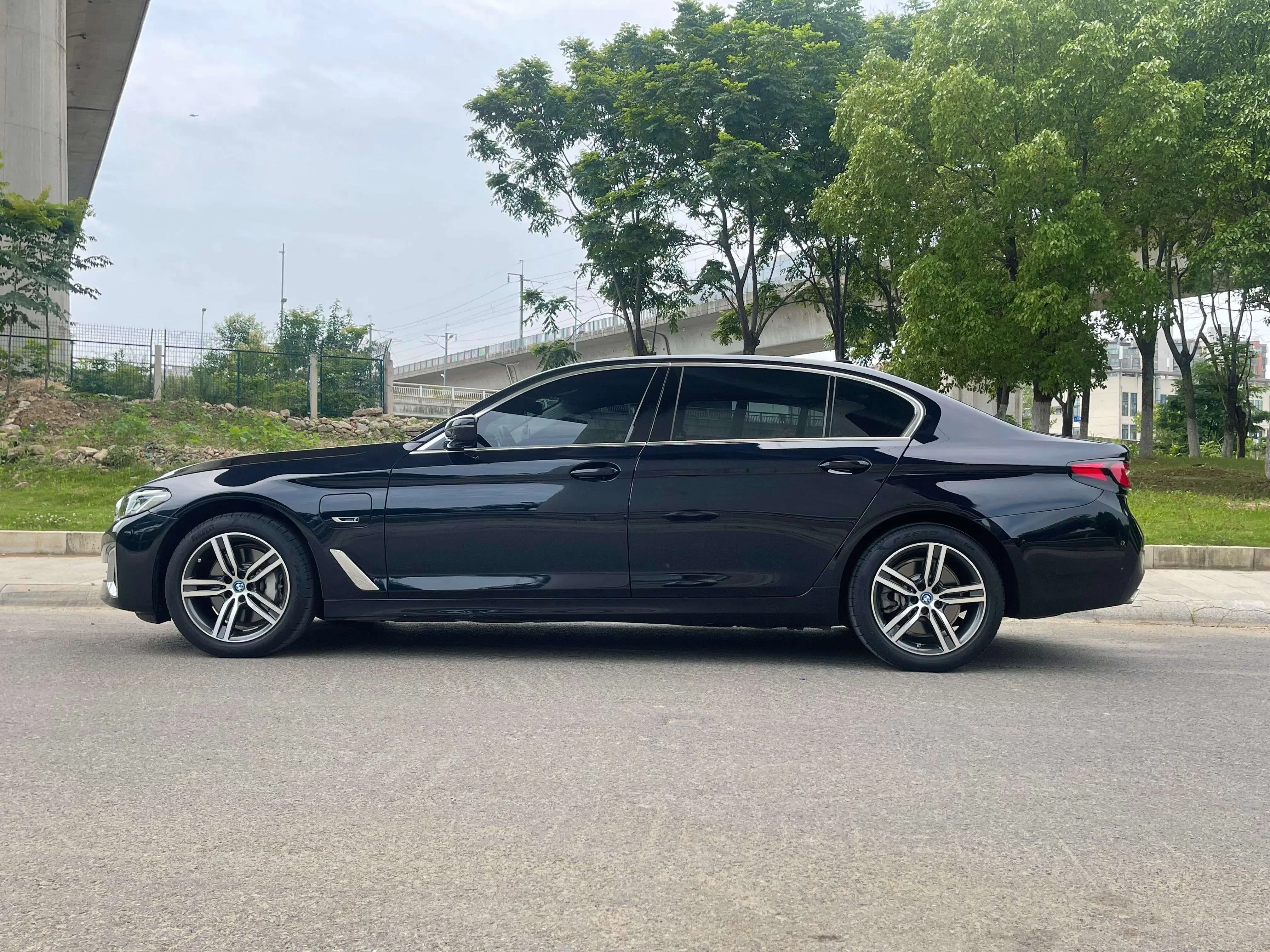 BMW 5 Series PHEV