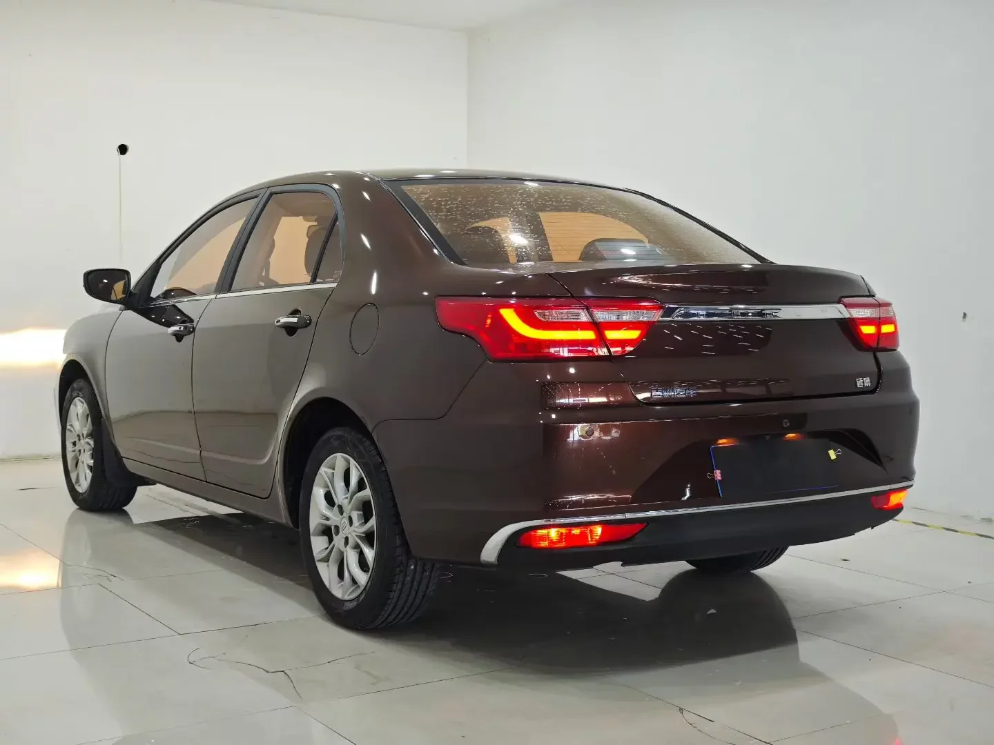 Geely Vision