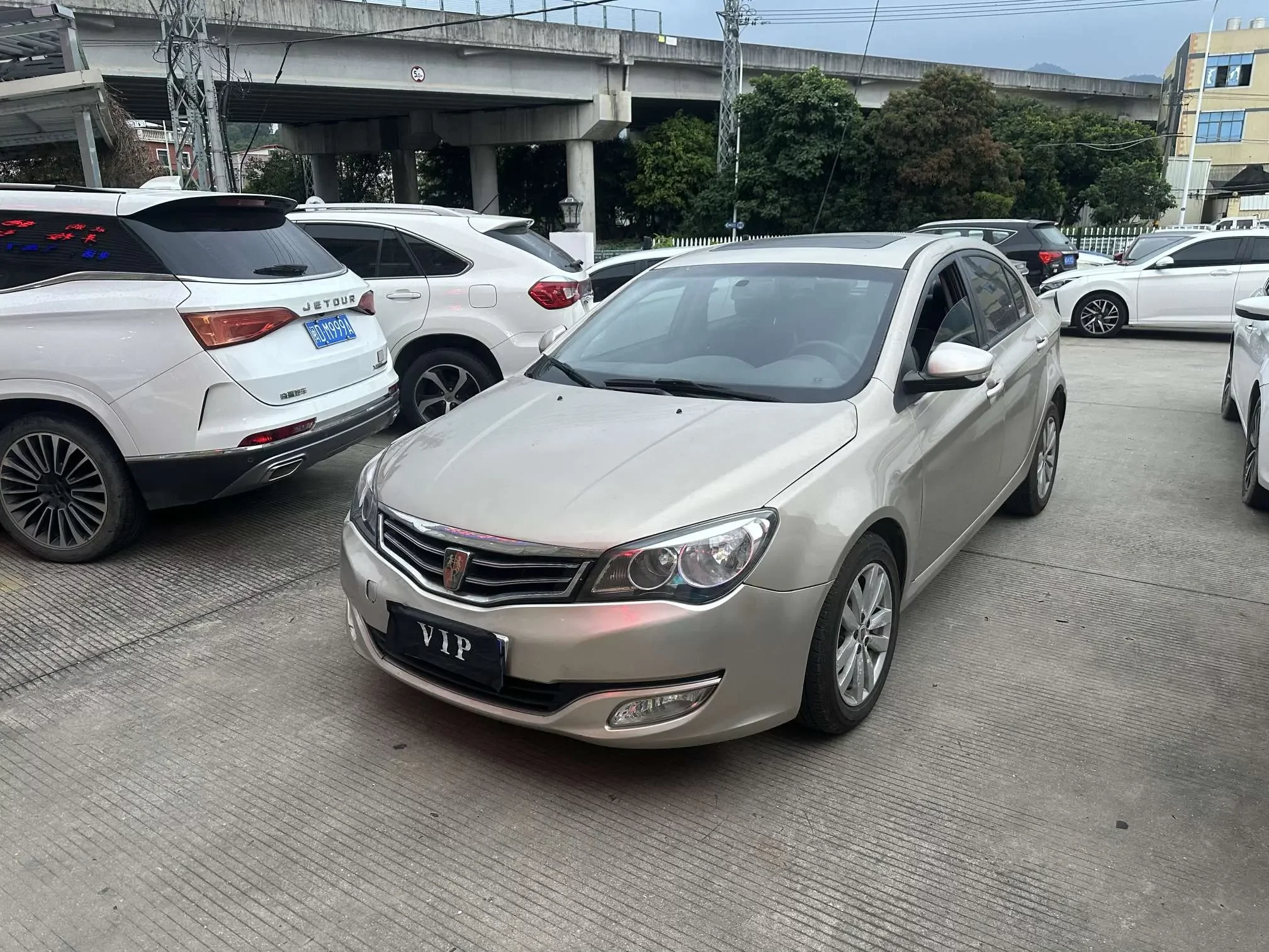 Roewe 350
