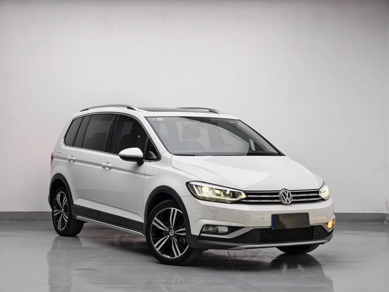 Volkswagen Touran L