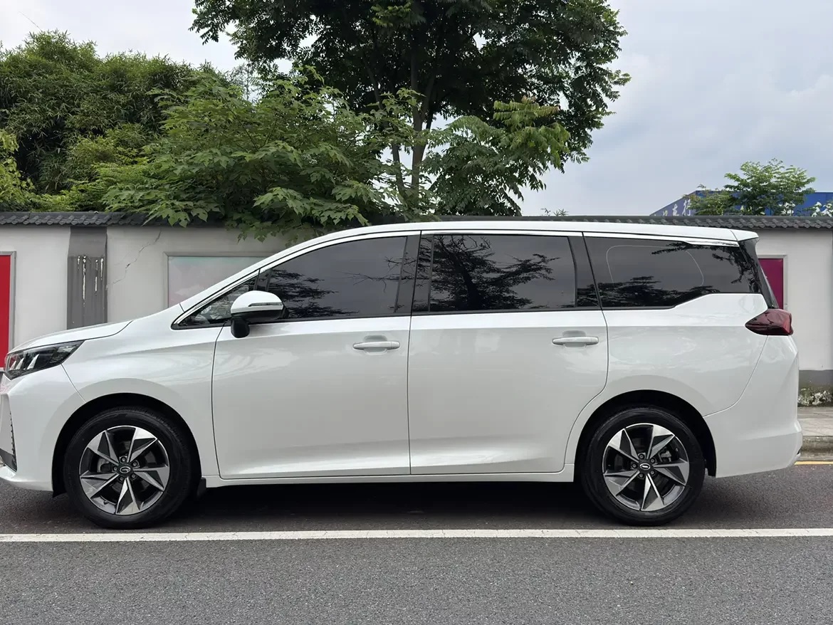 GAC Trumpchi M6