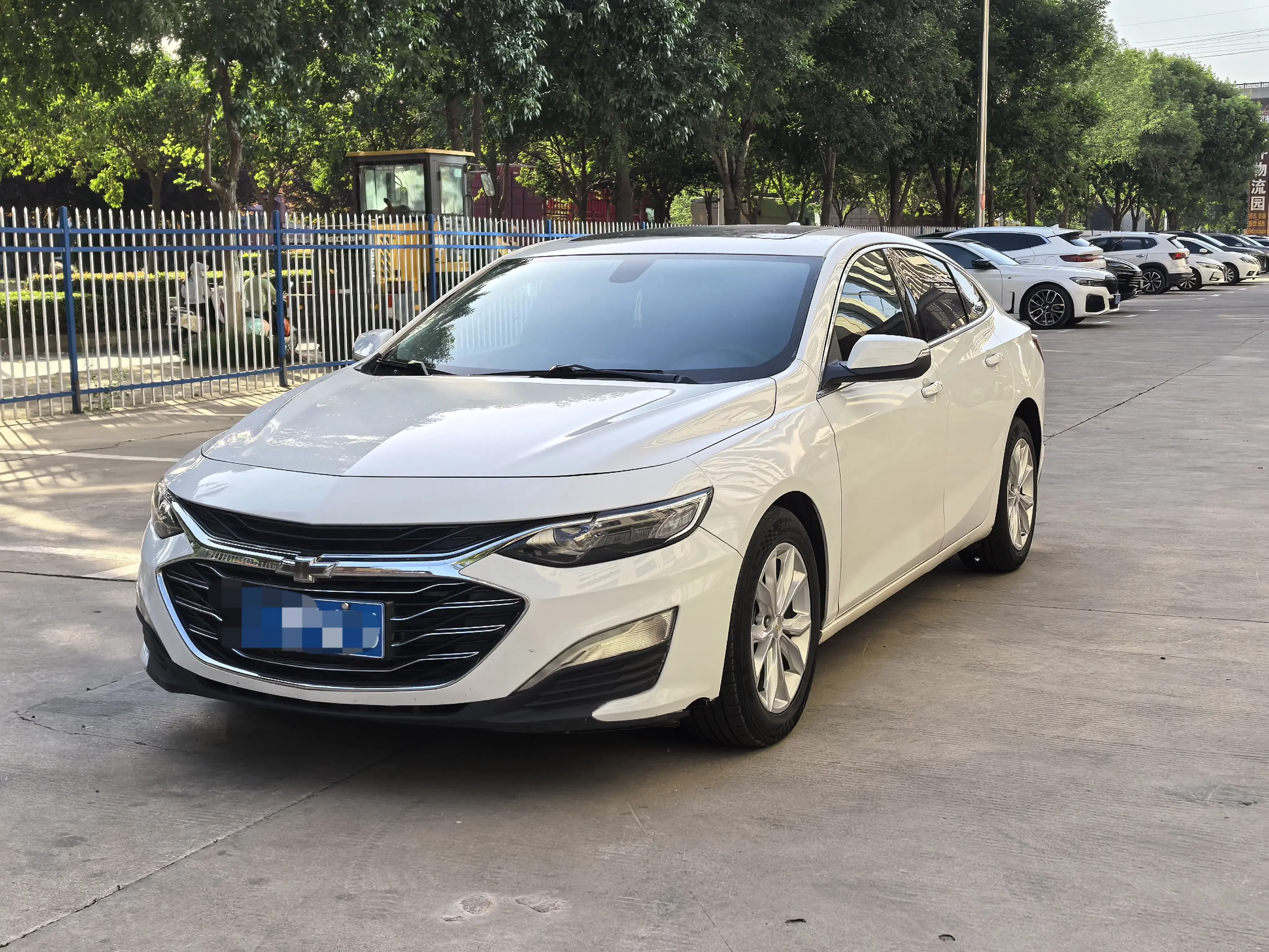 Chevrolet Malibu XL