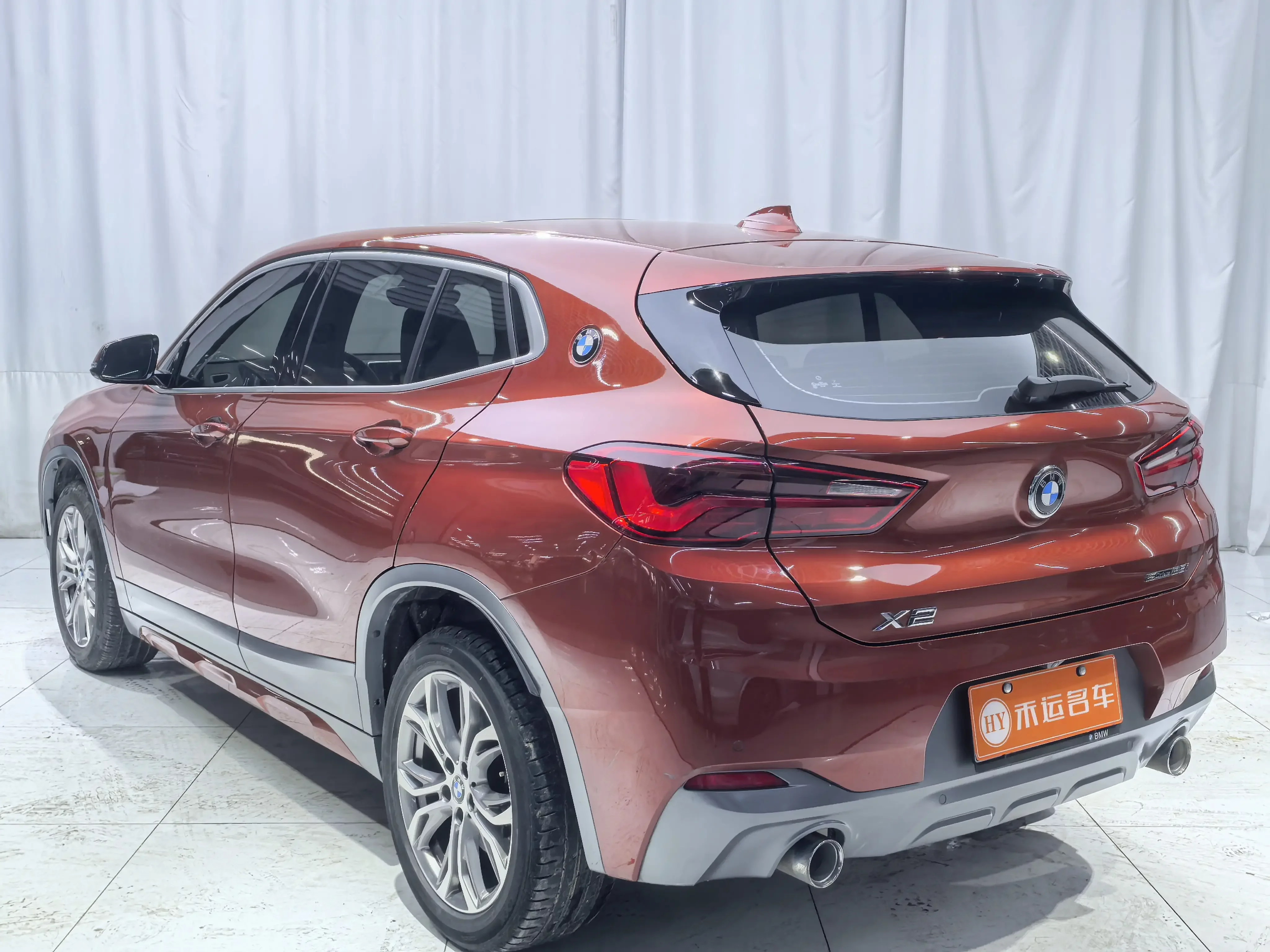 BMW X2