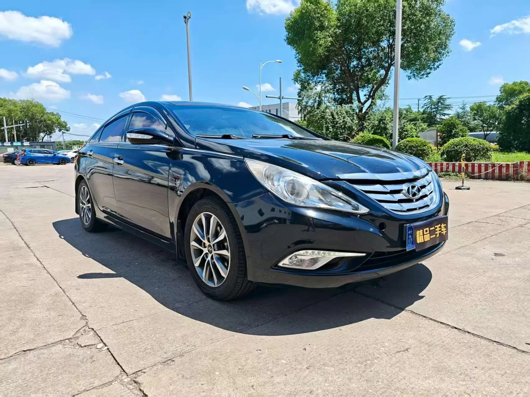 Hyundai sonata eight