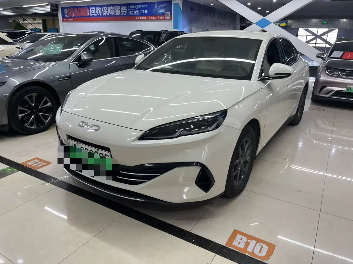 BYD Seal 06DM