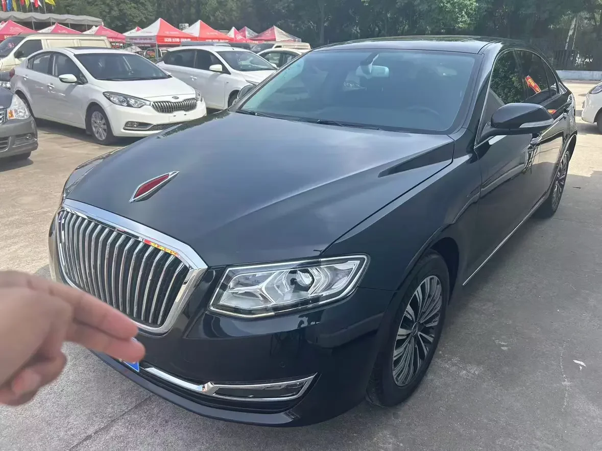 Hongqi H7