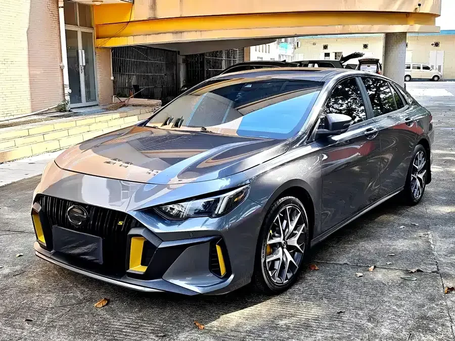 GAC Trumpchi Empow  из Китая