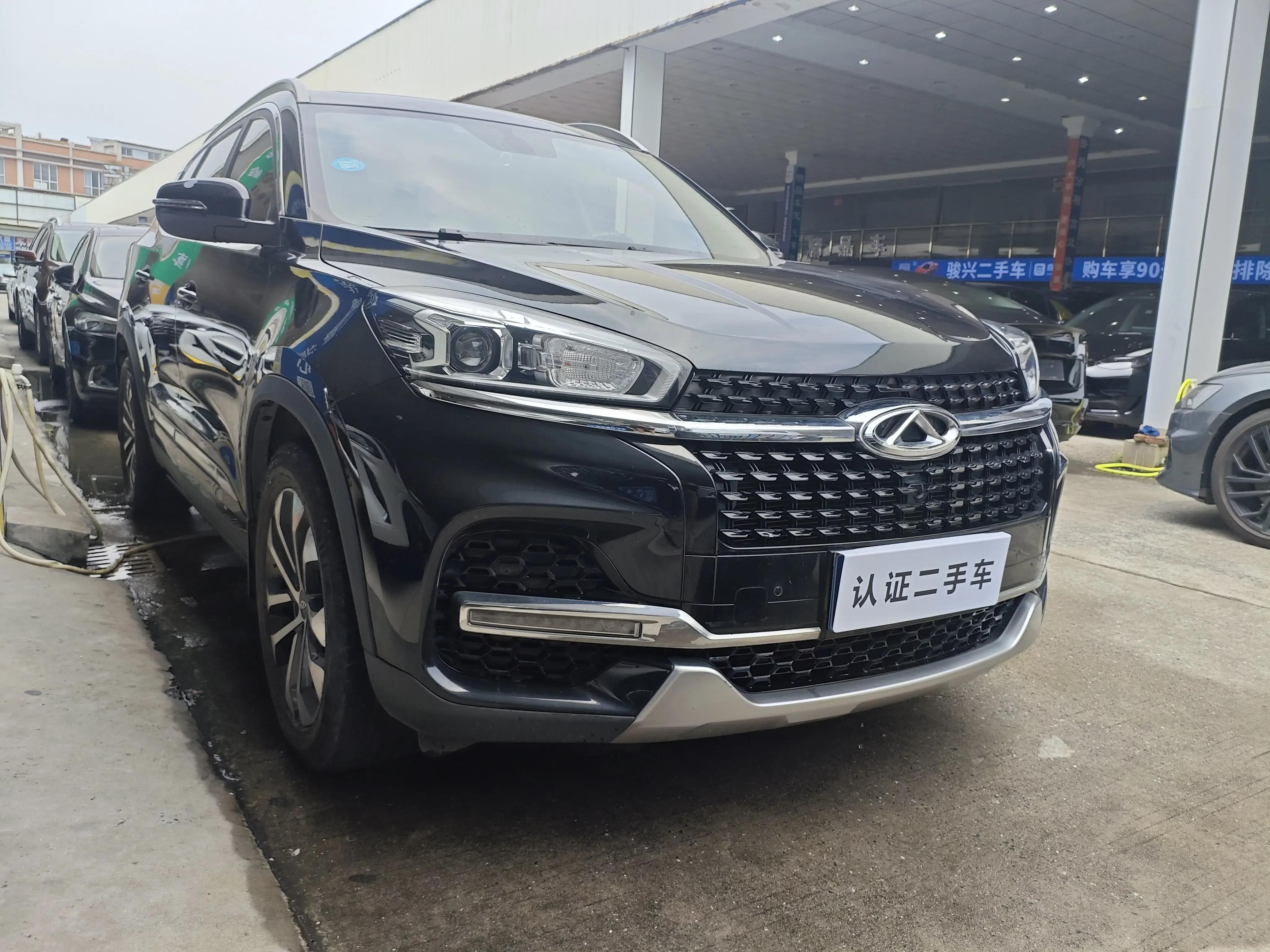 Chery Tiggo 8