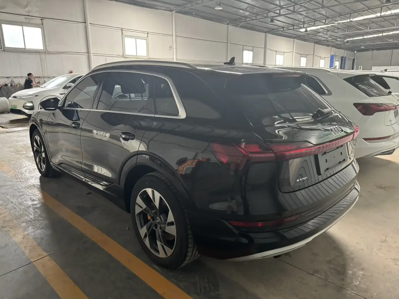 Audi e-tron