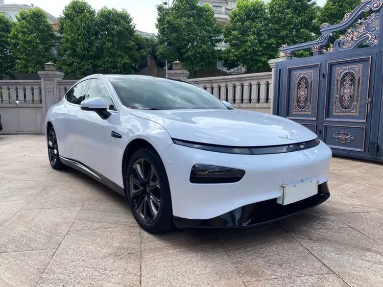 Xpeng P7