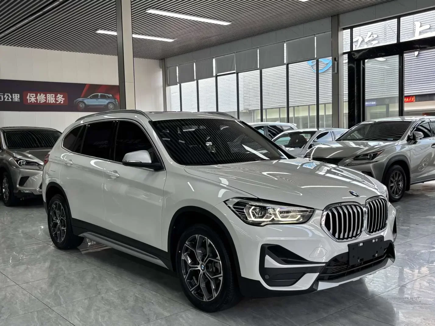 BMW X1