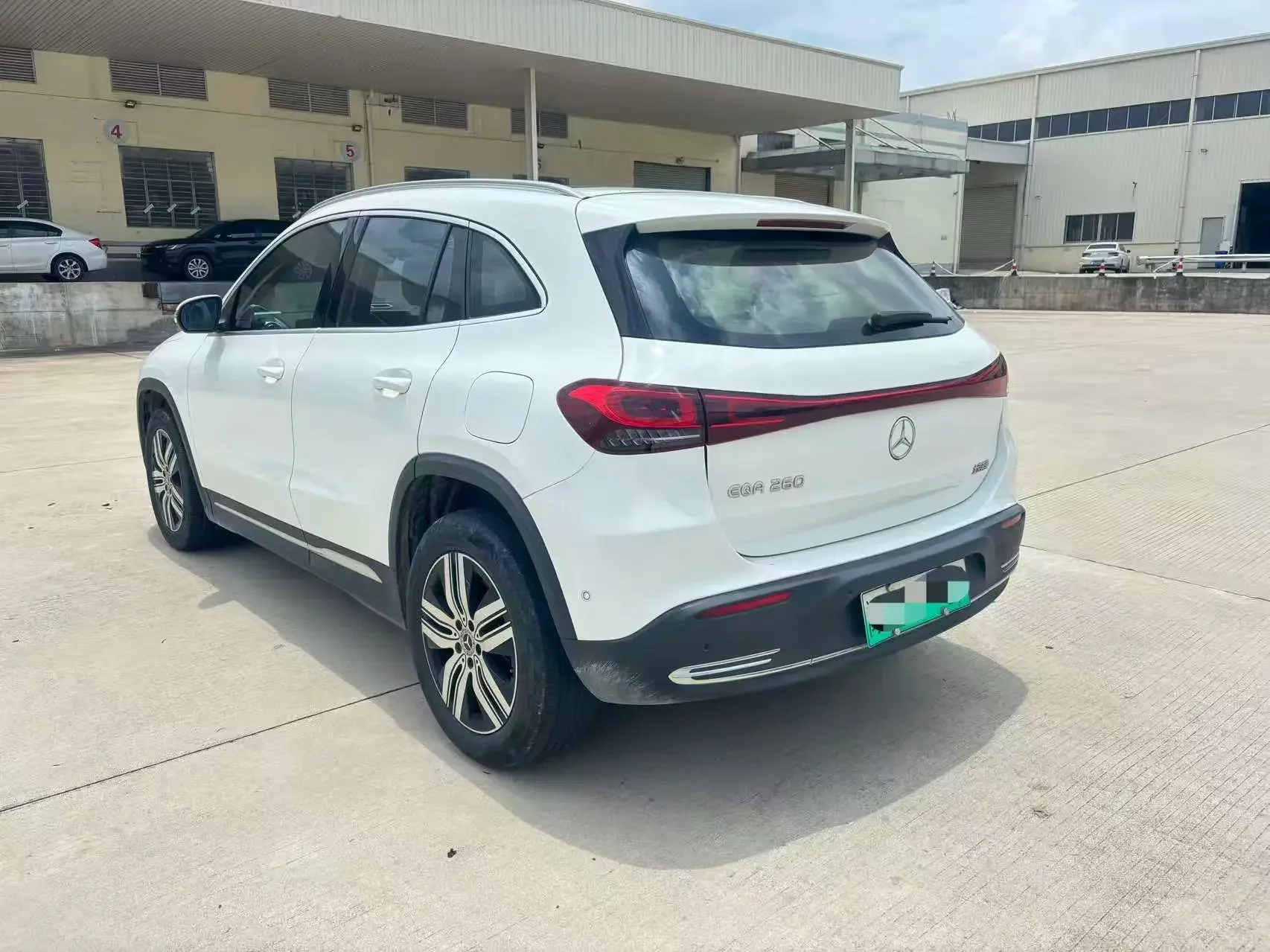 Mercedes-Benz EQA