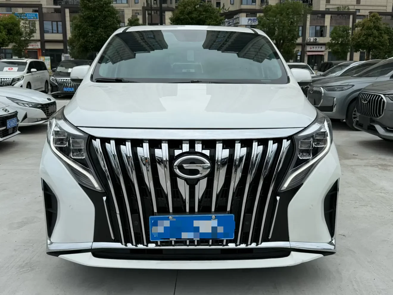 GAC Trumpchi M8