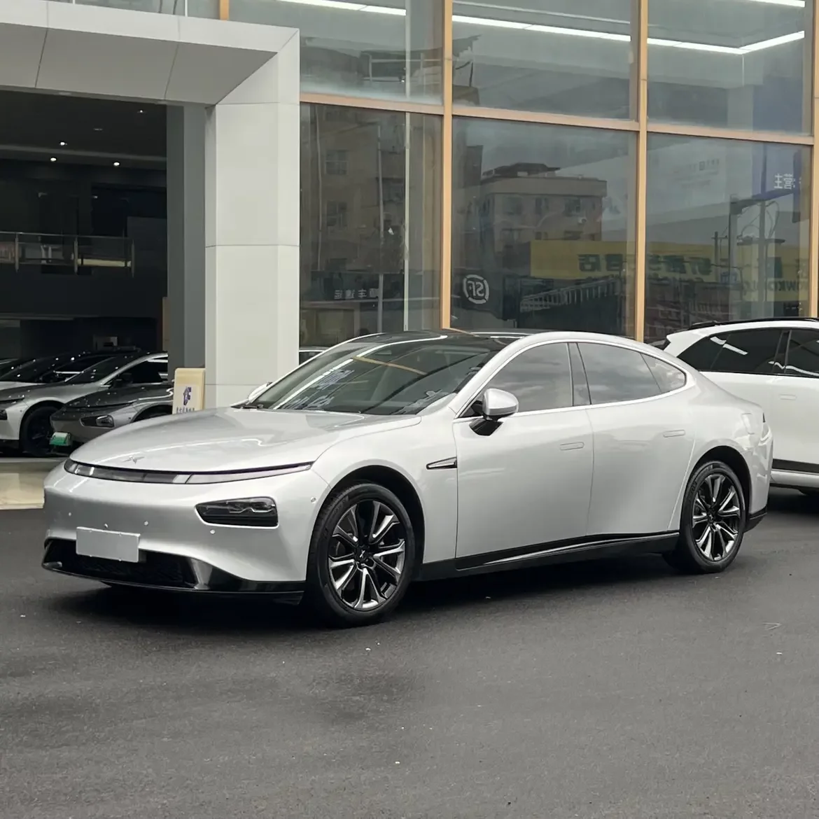 Xpeng G6