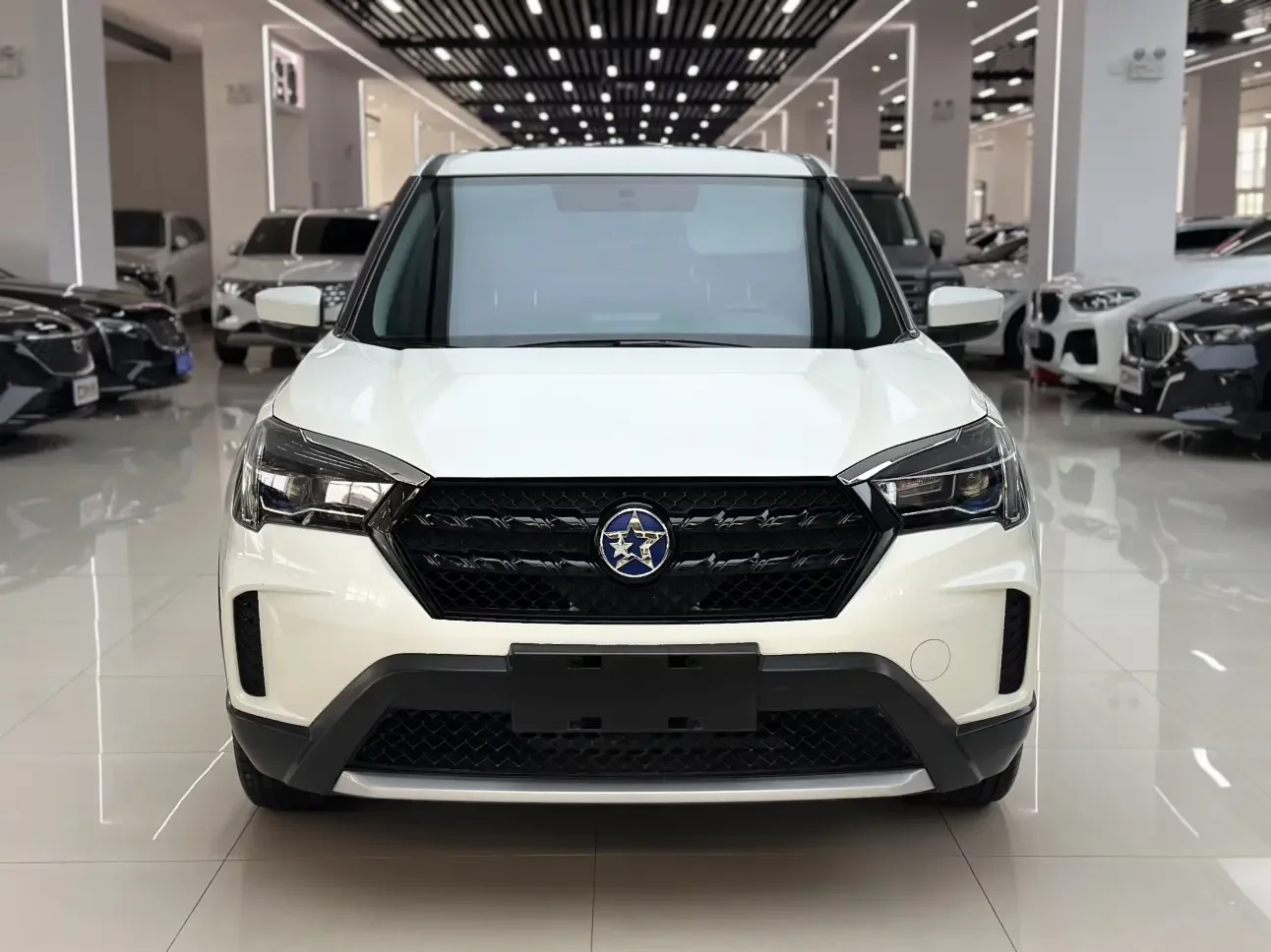 Kai Chen Venucia T60