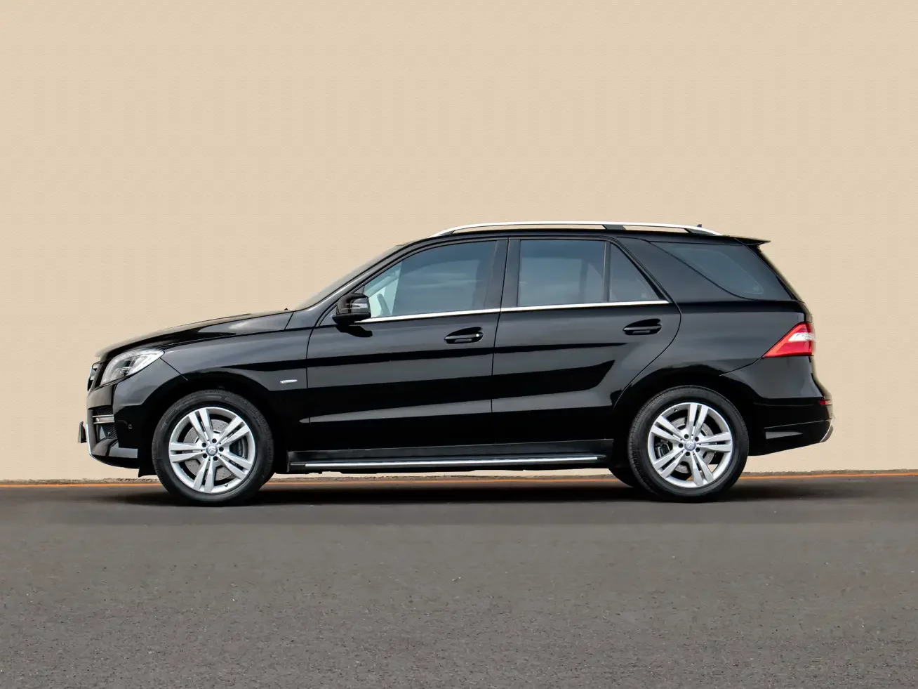 Mercedes-Benz M Class