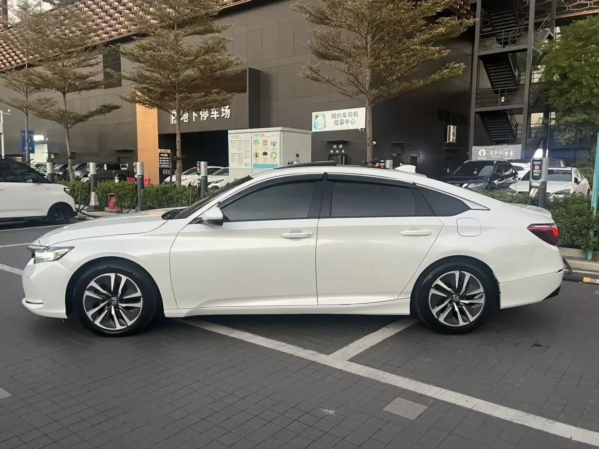 Honda Inspire
