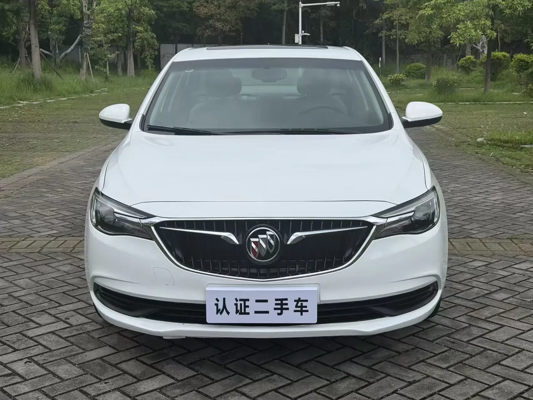 Buick Yinglang