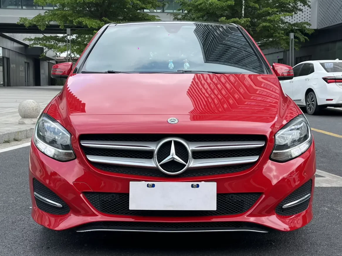 Mercedes-Benz B Class