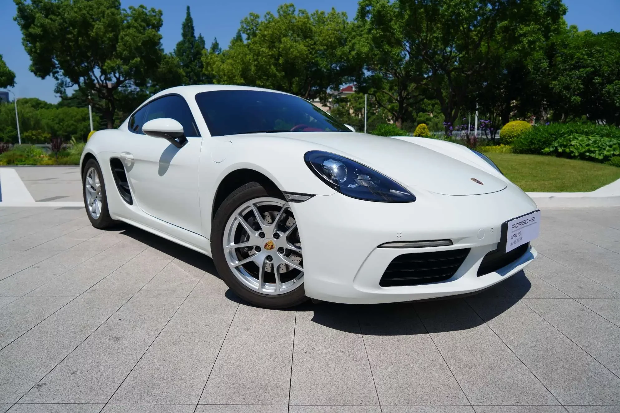 Porsche 718