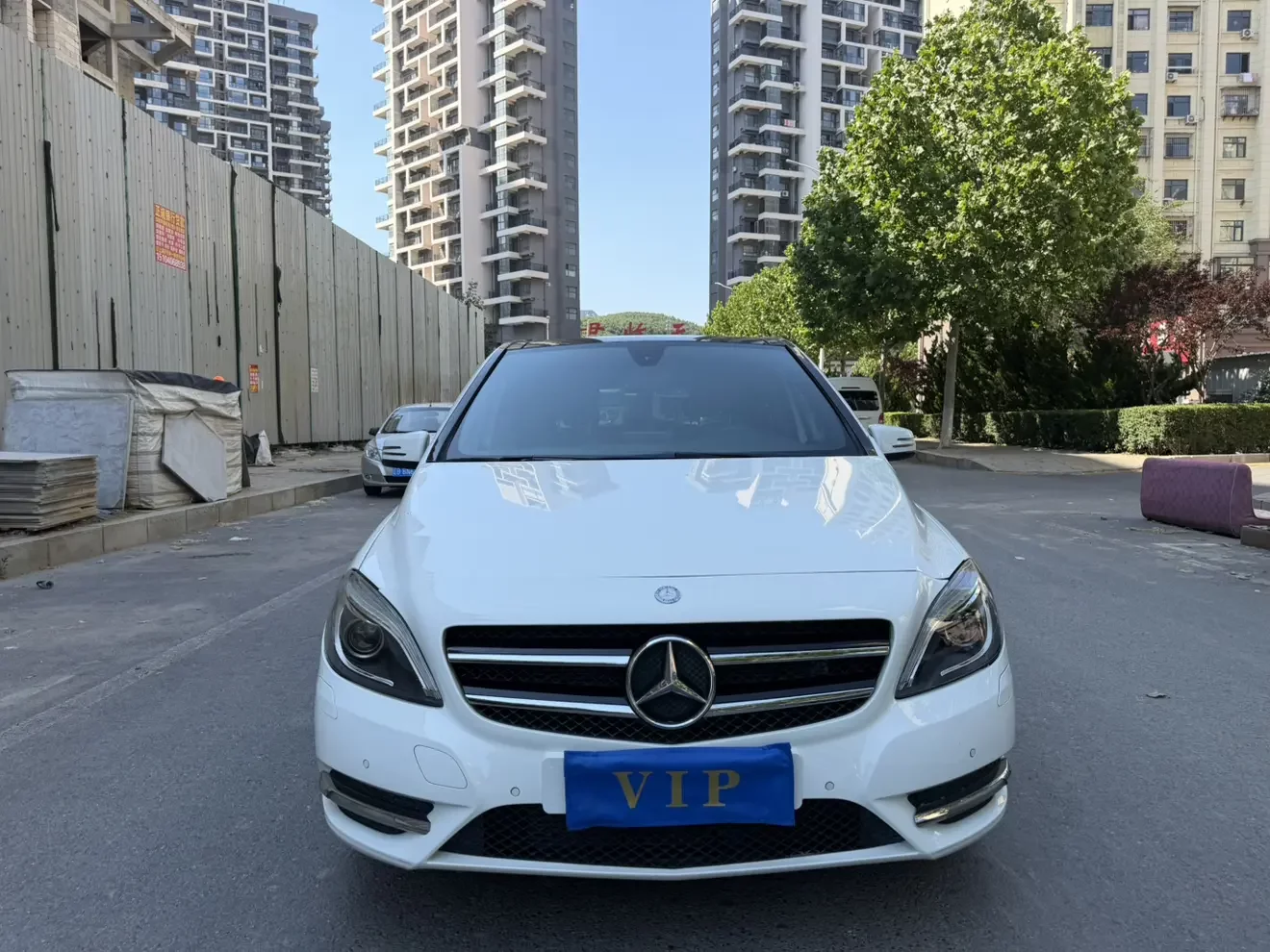 Mercedes-Benz B Class