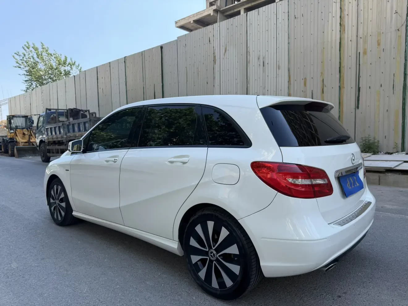 Mercedes-Benz B Class