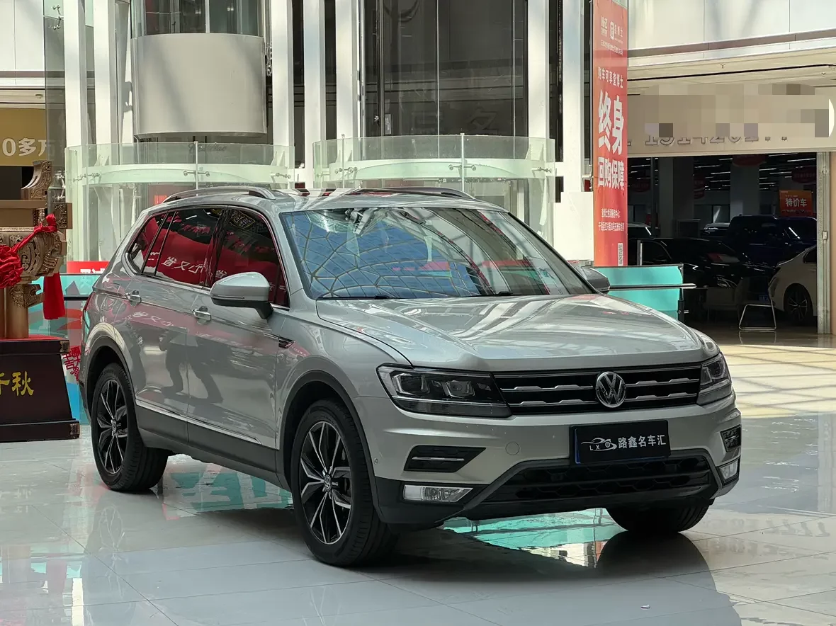 Volkswagen Tiguan L