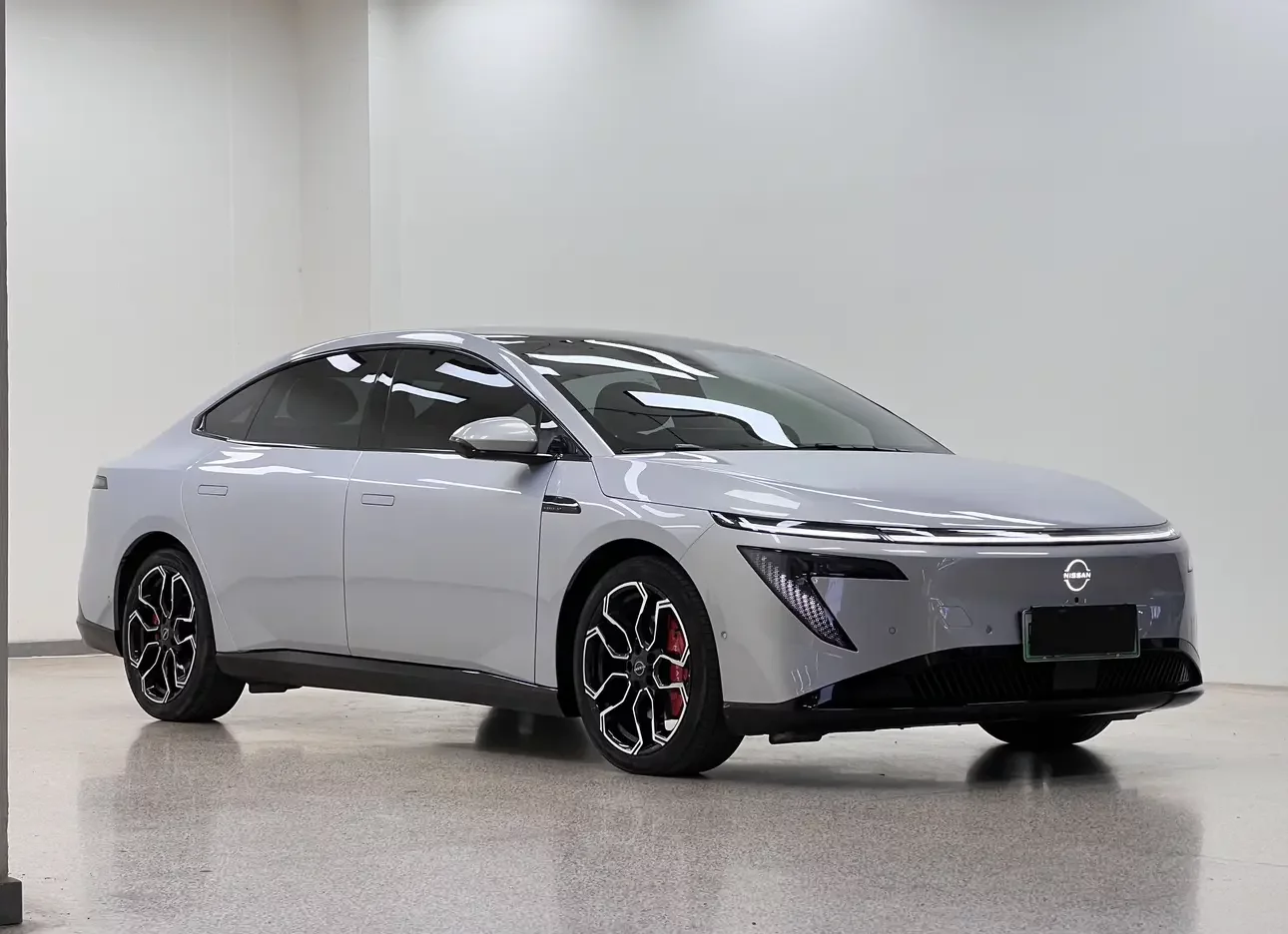 Nissan N7