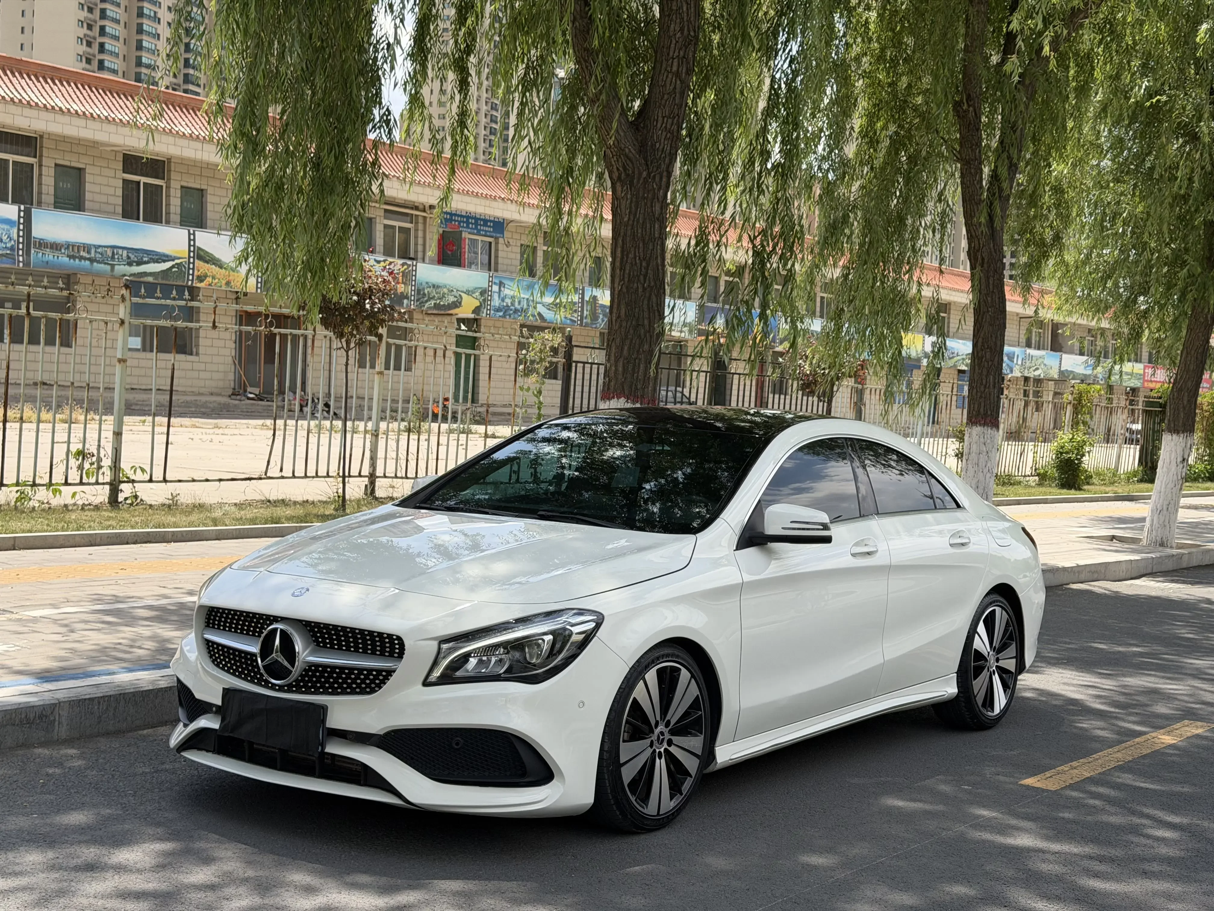Mercedes-Benz CLA (Imported)