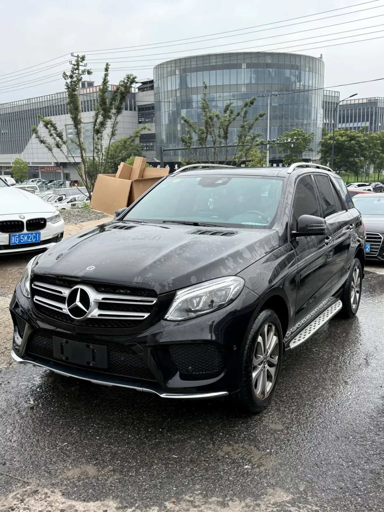 Mercedes-Benz GLE (Imported)