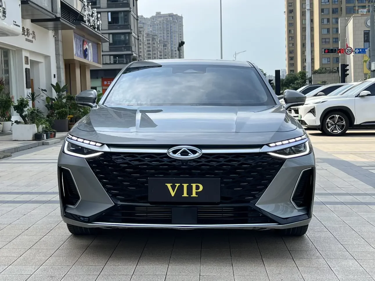 Chery Arrizo 8