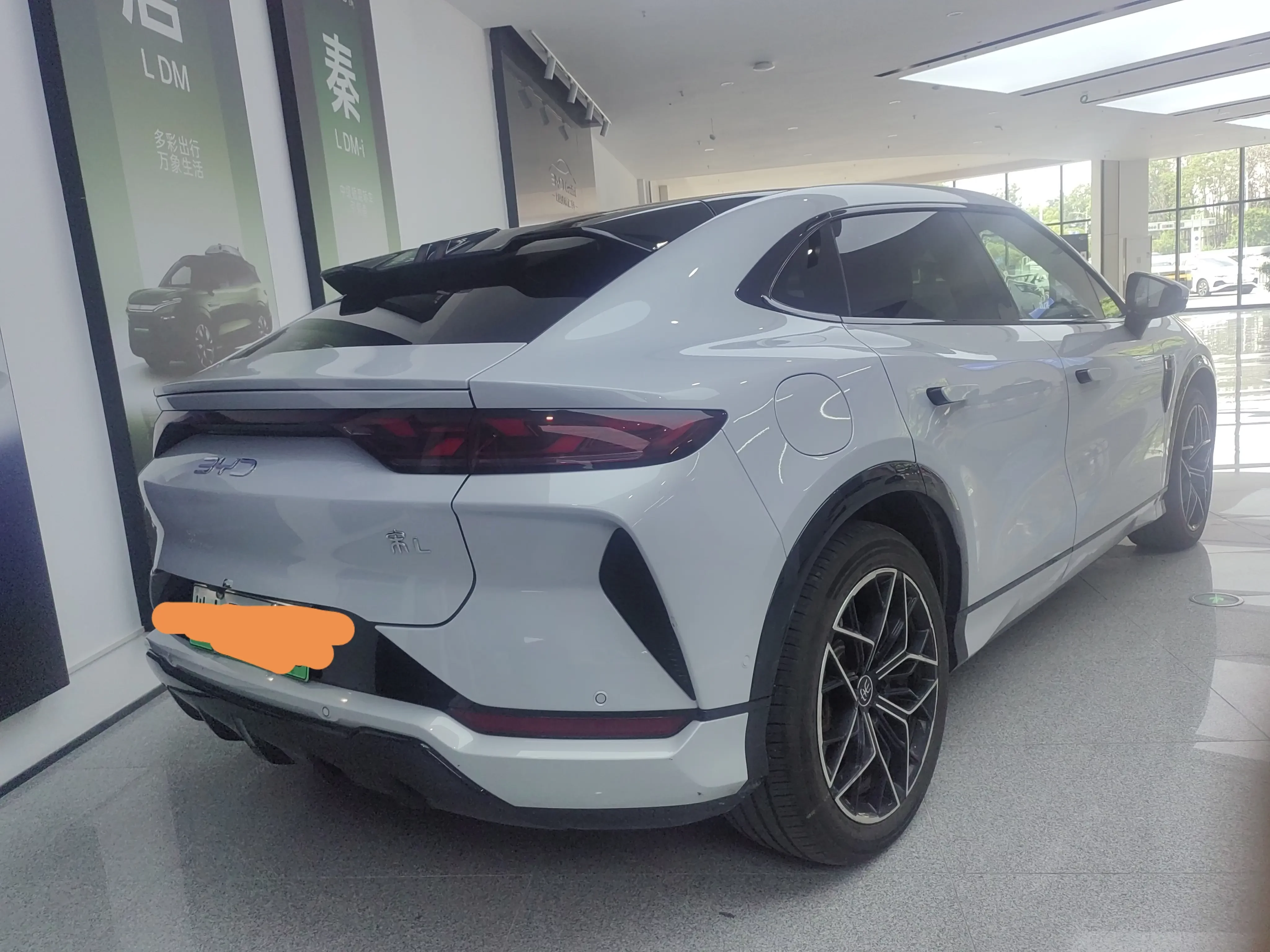 BYD Song L EV
