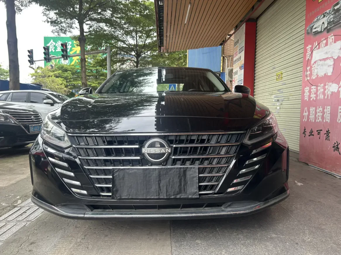 Nissan Altima