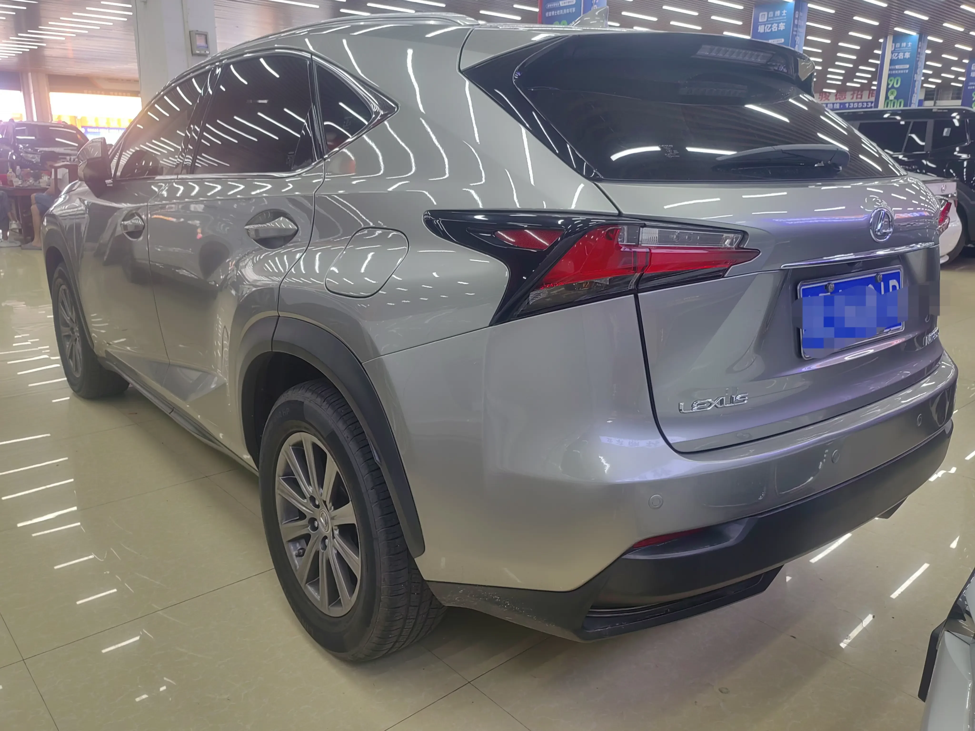 Lexus NX