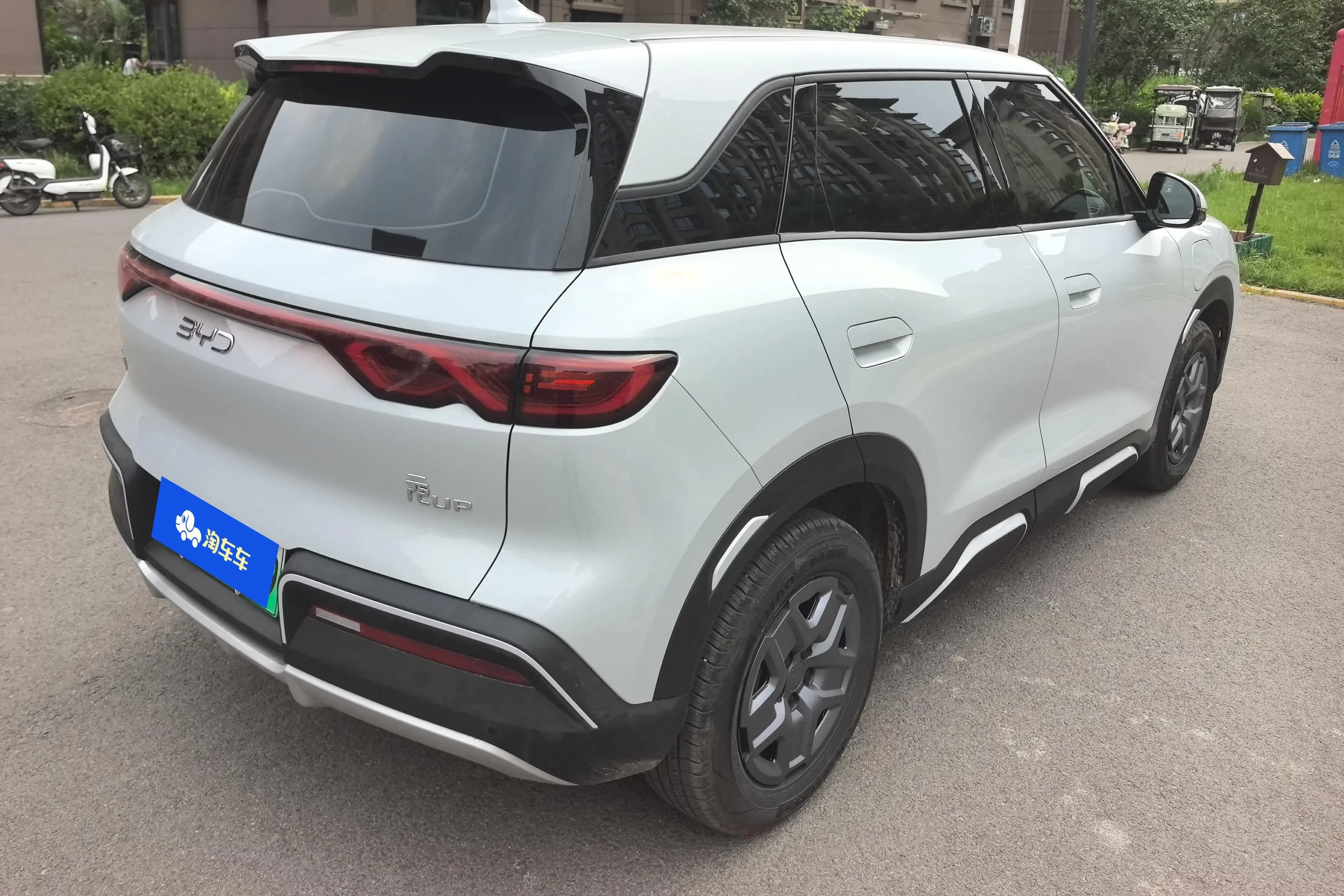 BYD Yuan UP