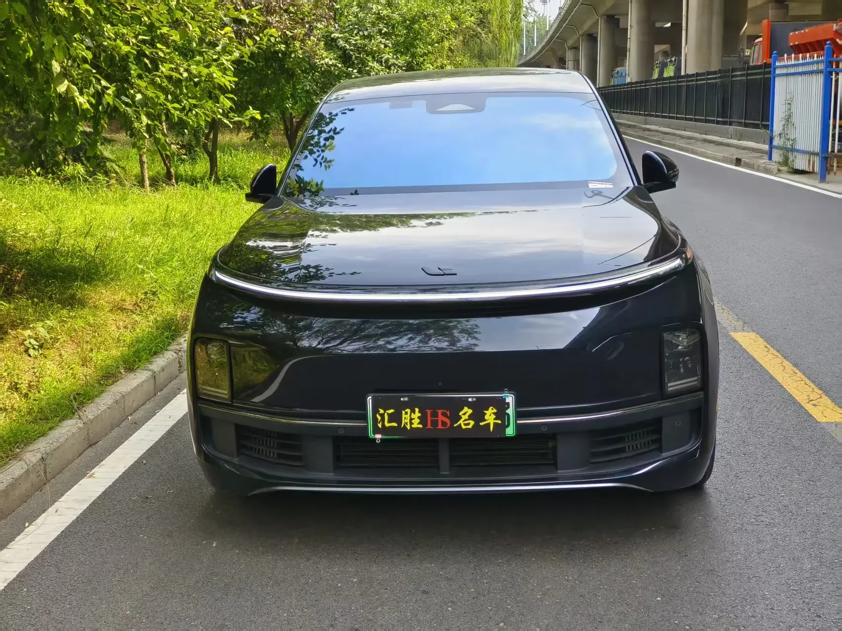 Li L8 (Ideal L8)  из Китая