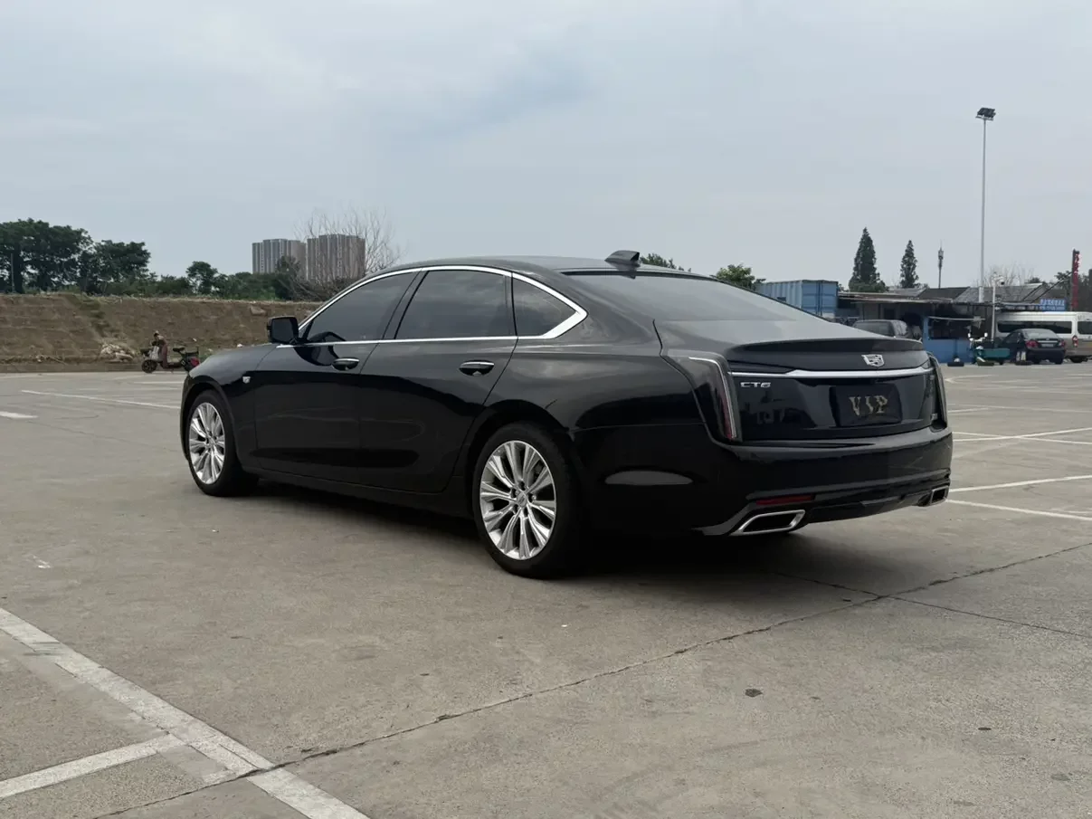 Cadillac CT6