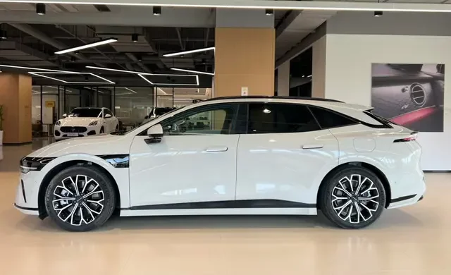 ZEEKR 007GT