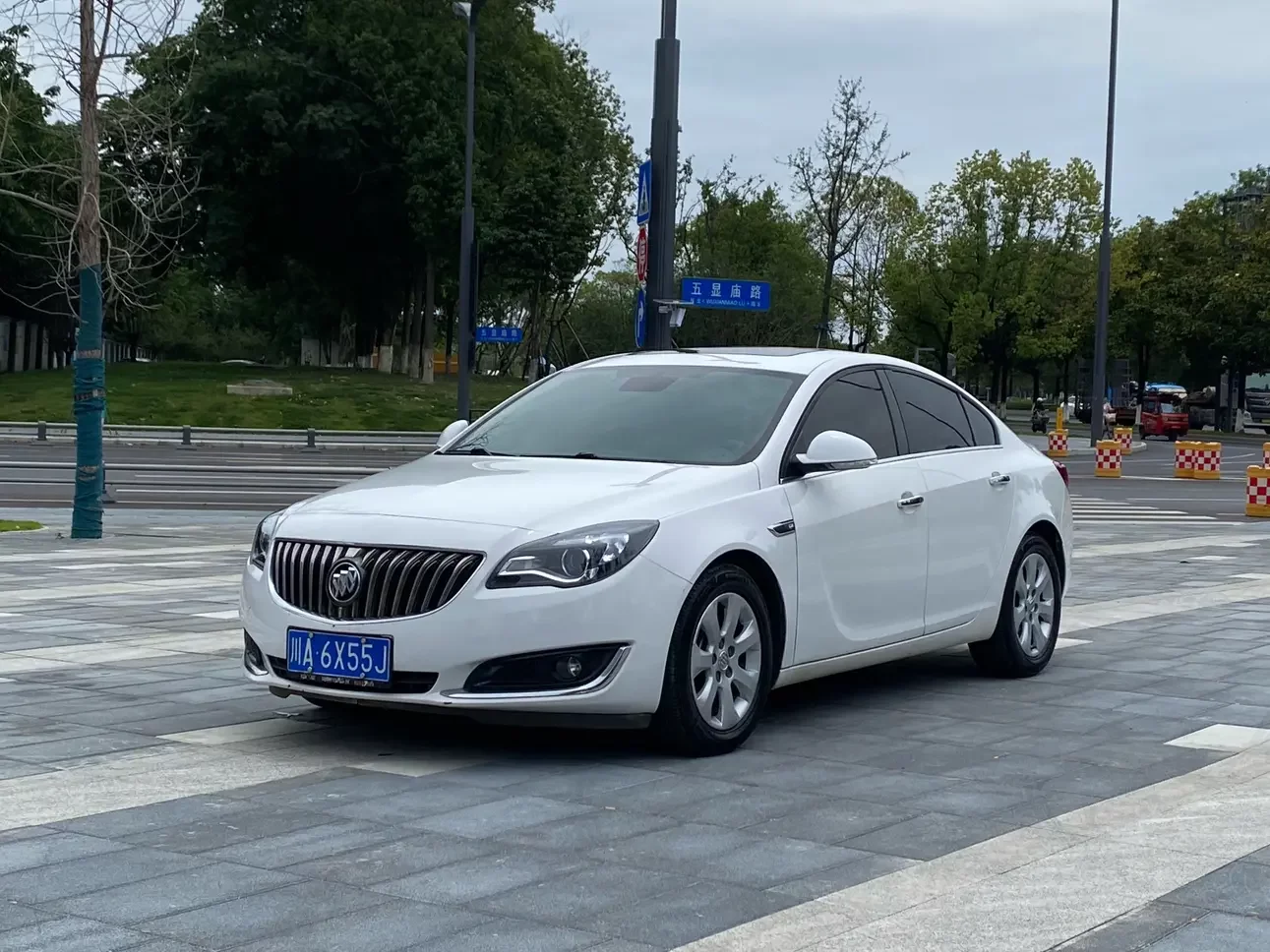 Buick Majesty