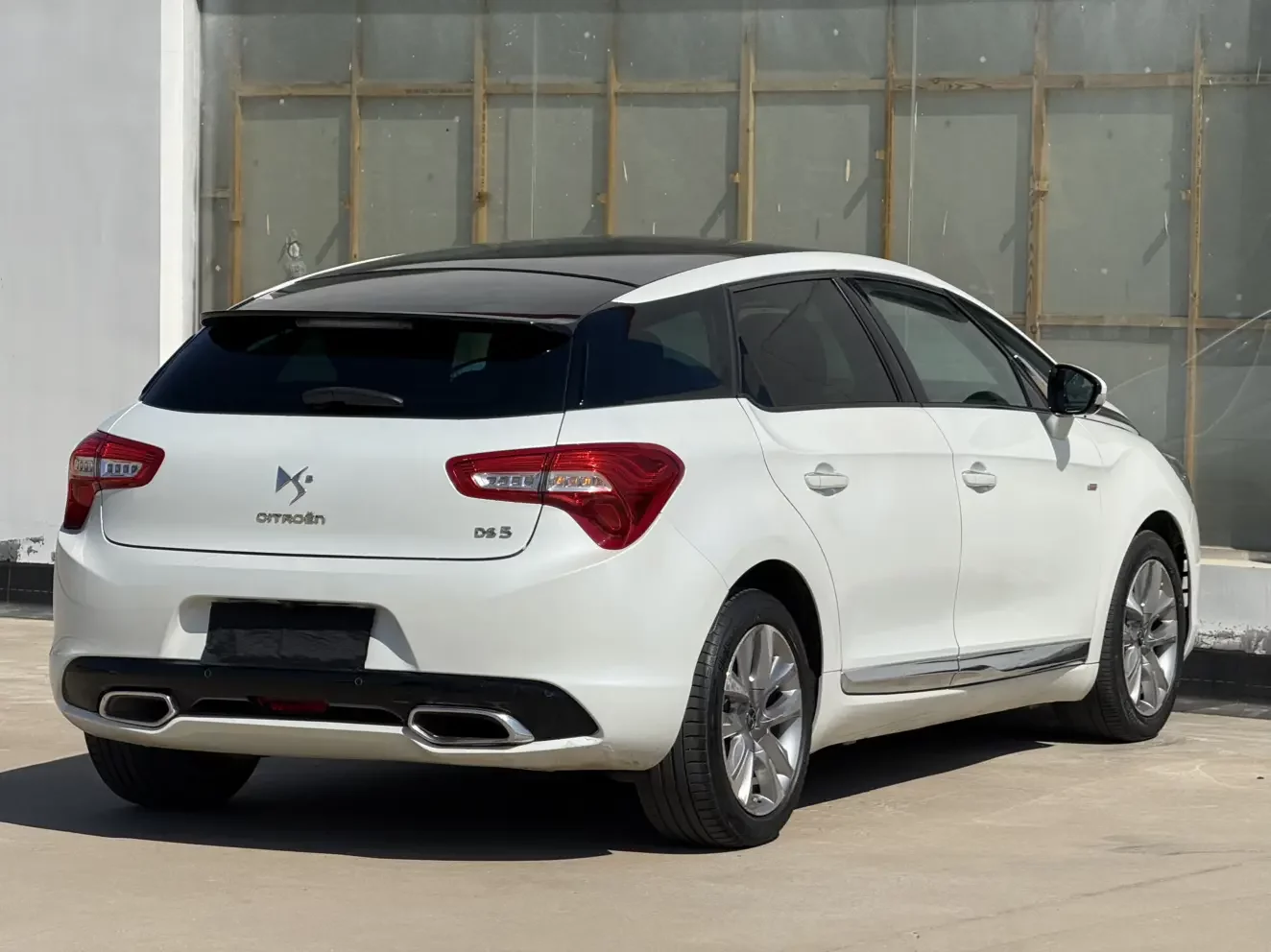 DS 5