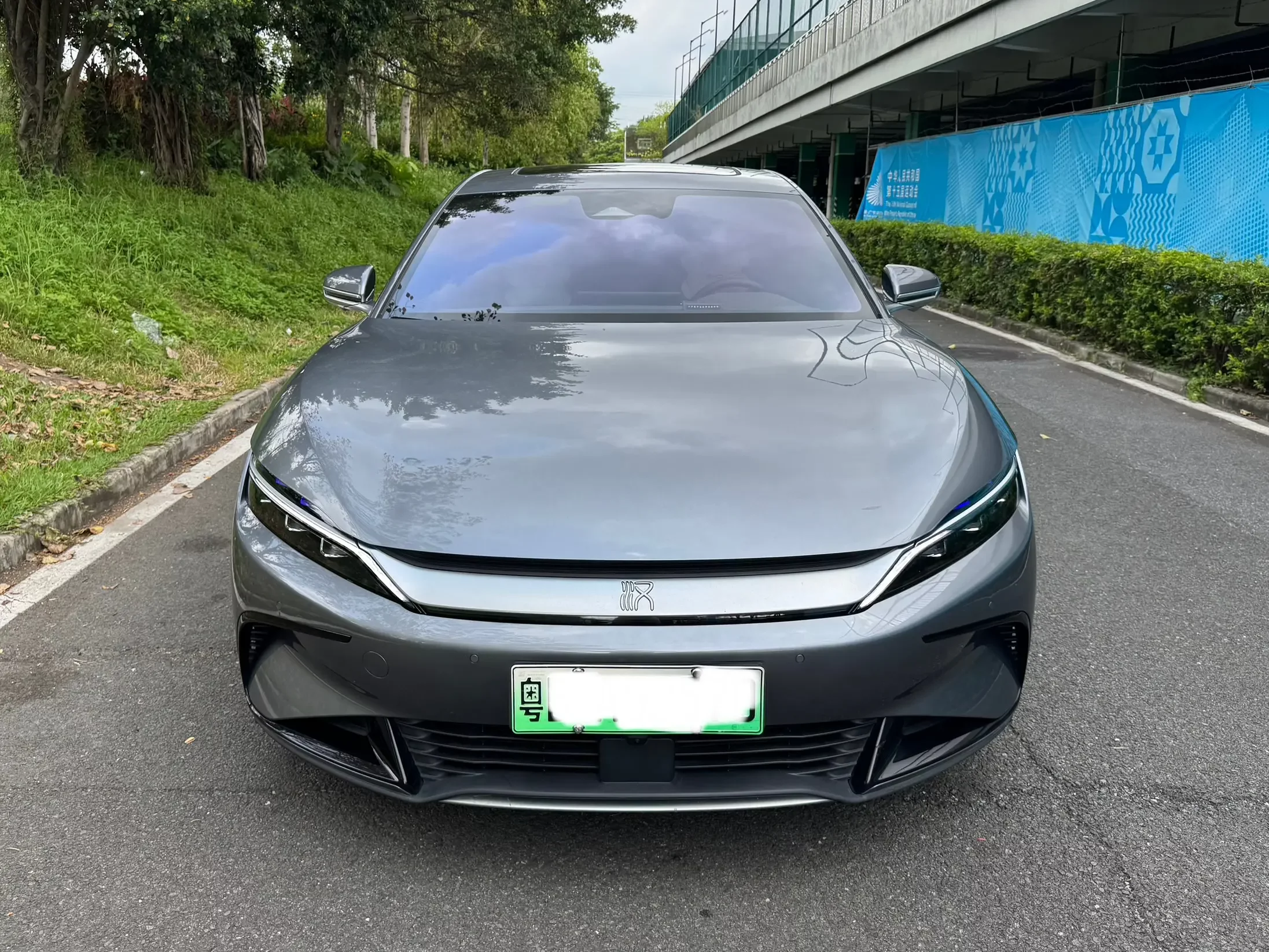 BYD Han EV