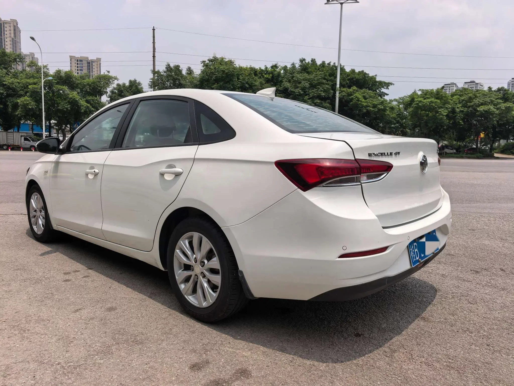 Buick Yinglang