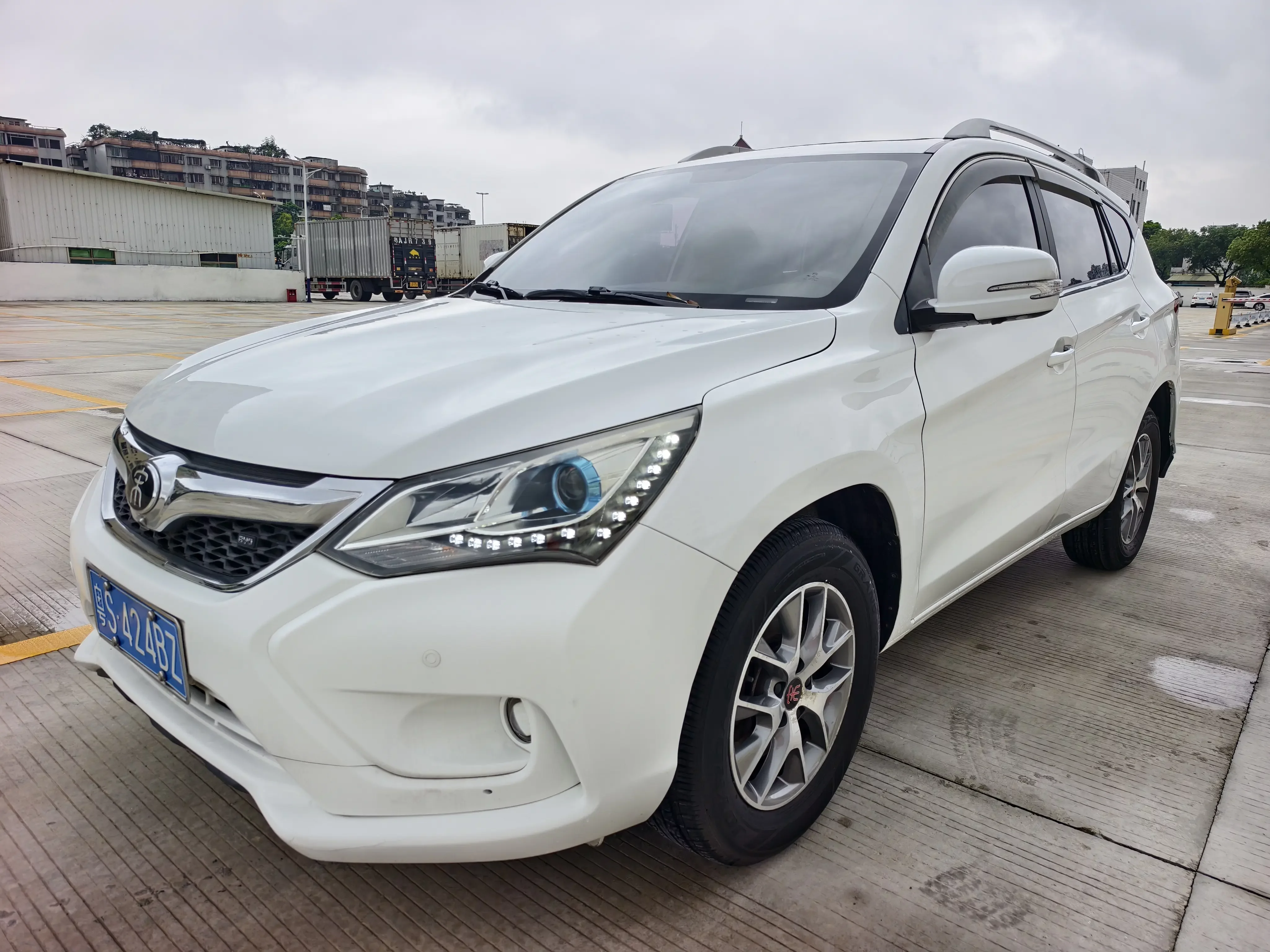 BYD Song