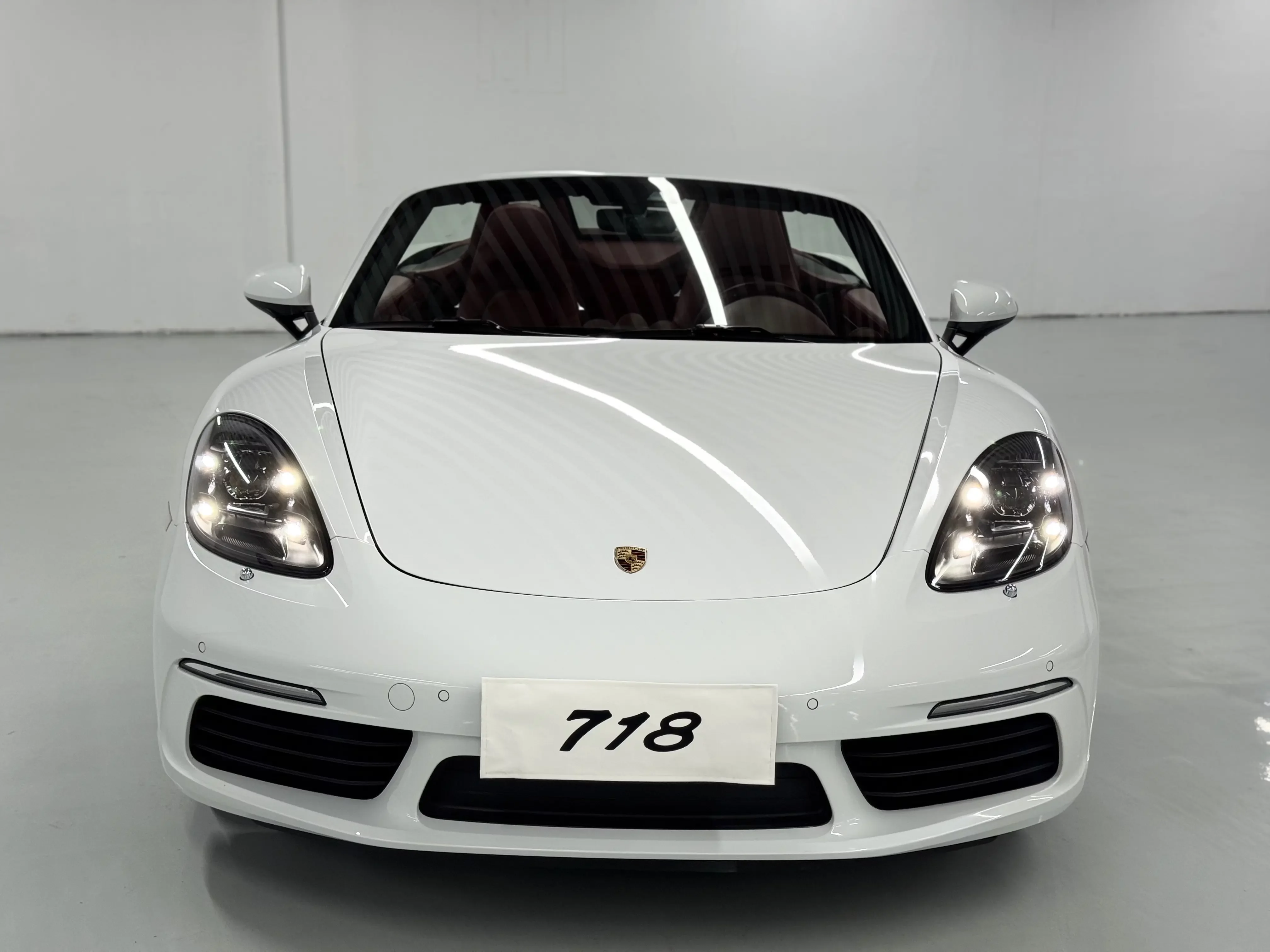 Porsche 718