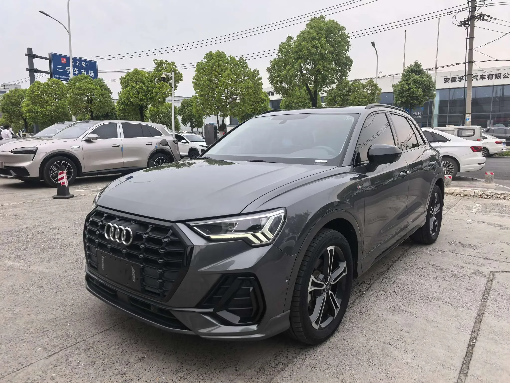 Audi Q3