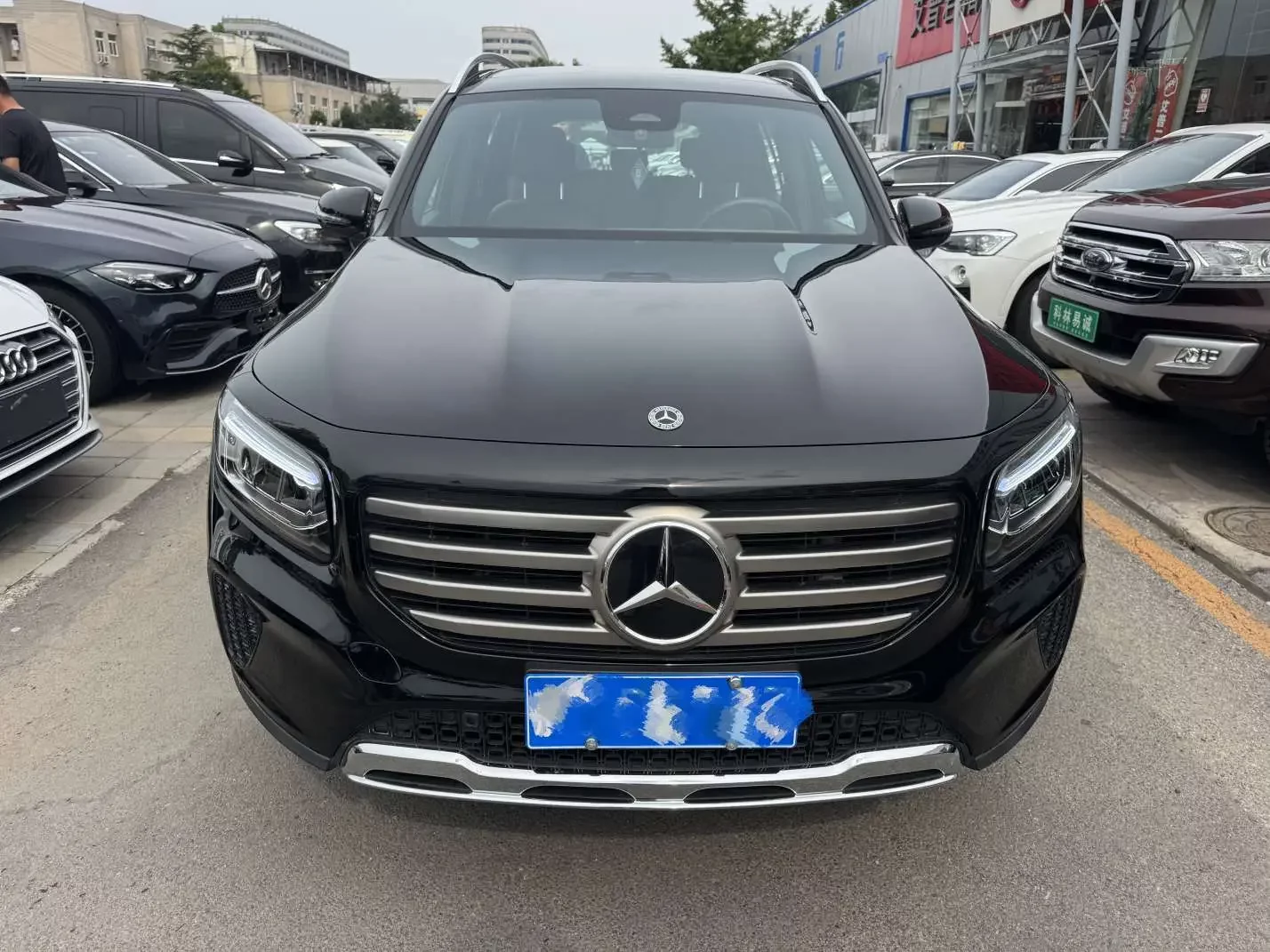 Mercedes-Benz GLB